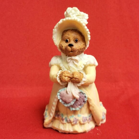 Vintage Price Granny Victorian Bear Yellow Dress Figurine Porcelain Bisque 1992 - Picture 3 of 13